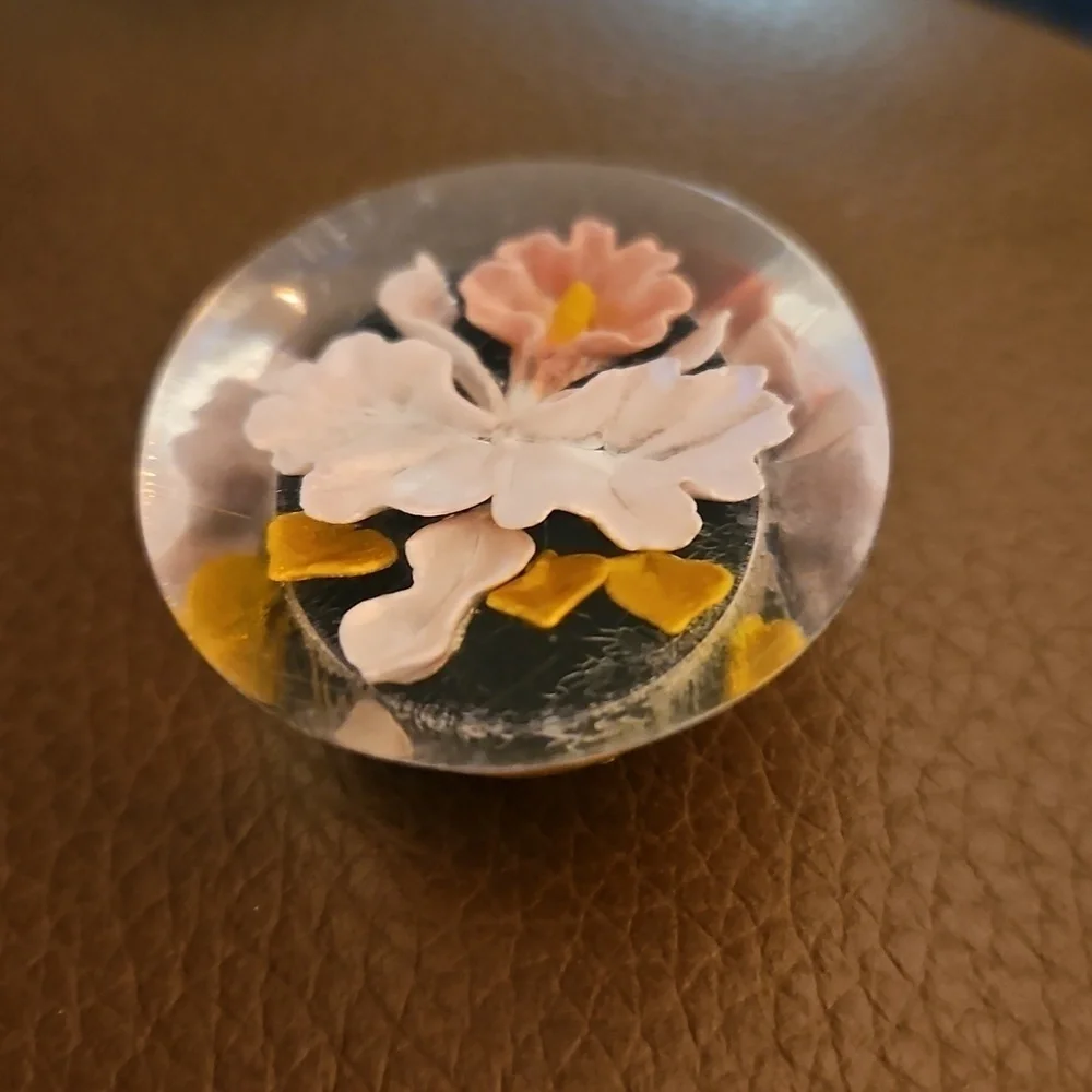 Vintage 1940s Reverse Carved Flower Brooch Earrings Set